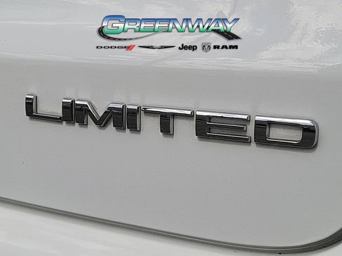 Used 2024 Jeep Compass Limited AWD/4WD image 30