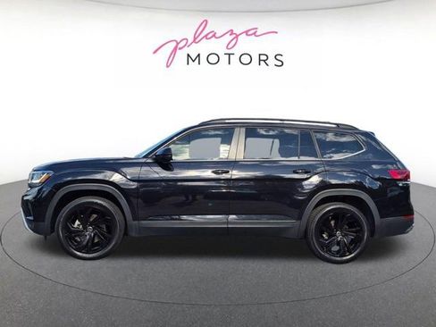 Used 2023 Volkswagen Atlas SE w/ Panoramic Sunroof Package FWD image 8
