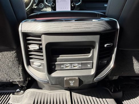 Used 2024 RAM 2500 Laramie w/ Night Edition AWD/4WD image 16
