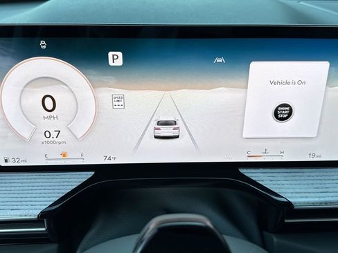 New 2026 Genesis GV80 2.5T Prestige image 4