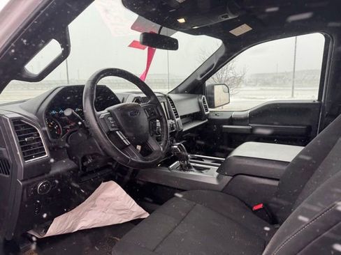 Used 2015 Ford F150 XLT w/ Equipment Group 302A Luxury image 8