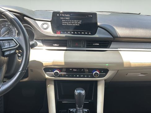 Used 2020 MAZDA MAZDA6 Touring FWD image 18