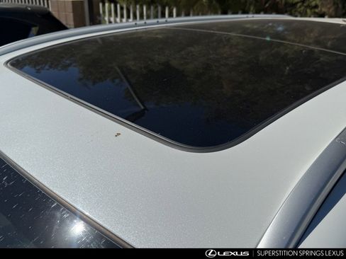 Used 2022 Acura MDX SH-AWD w/ Advance Package image 11