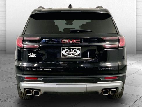 Used 2024 GMC Acadia Elevation AWD/4WD image 3