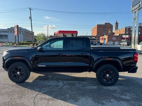 Used 2024 GMC Canyon Elevation w/ Trailering Package AWD/4WD image 3