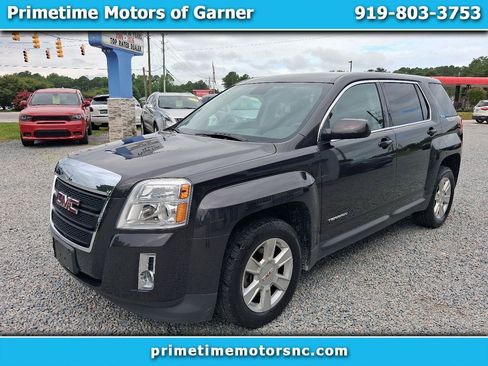 Used 2013 GMC Terrain SLE FWD image 1