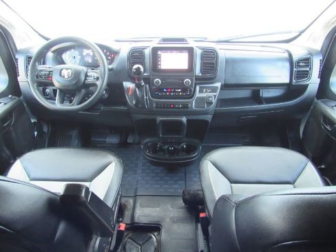 Used 2023 RAM ProMaster 2500 image 3