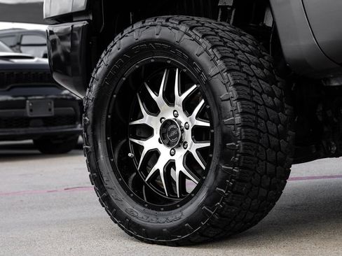 Used 2019 Nissan Titan S w/ S Utility Package image 53