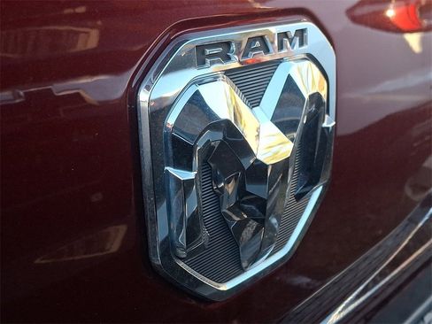 Used 2019 RAM 1500 Limited w/ Advanced Safety Group image 6