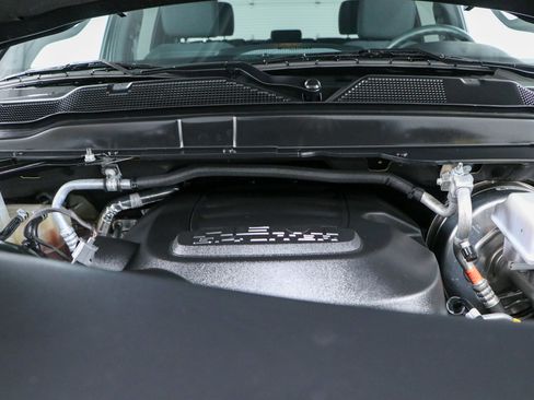 Used 2025 RAM 2500 Big Horn AWD/4WD image 31