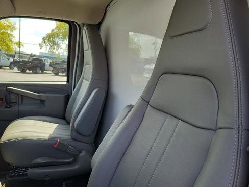 New 2025 Chevrolet Express 3500 w/ Power Convenience Package image 11