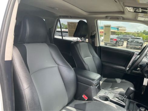 Used 2015 Toyota 4Runner SR5 Premium AWD/4WD image 27