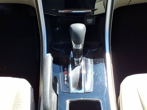 Certified 2017 Honda Accord LX image 13