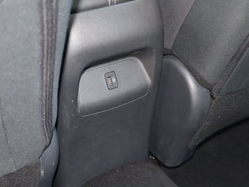 Used 2024 Nissan Sentra SV FWD image 18