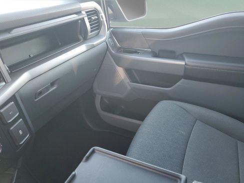 Used 2025 Ford F150 XLT w/ Equipment Group 301A Standard image 21