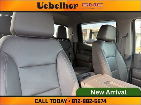 Used 2021 GMC Sierra 1500 SLT w/ SLT Premium Package image 4