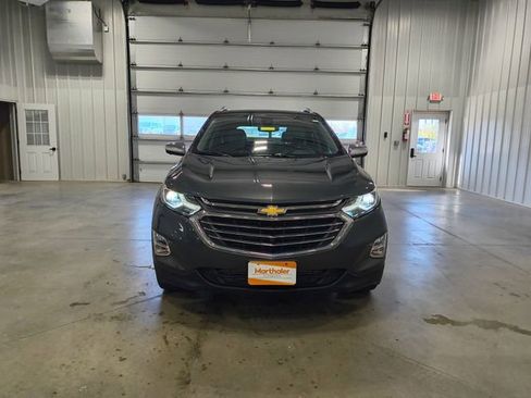 Used 2020 Chevrolet Equinox Premier AWD/4WD image 3