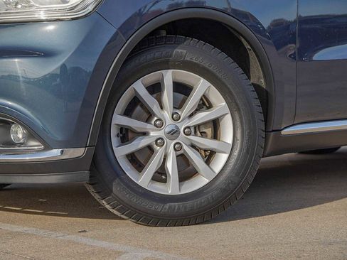 Used 2020 Dodge Durango SXT w/ 3rd Row Seating Group image 2