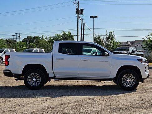 Used 2024 Chevrolet Colorado LT w/ LT Convenience Package RWD image 4