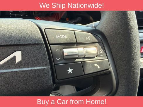 Used 2025 Kia K4 FWD image 13