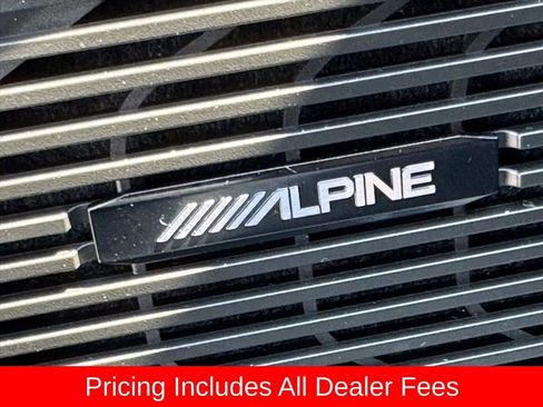 Used 2024 Jeep Wagoneer 2WD image 17