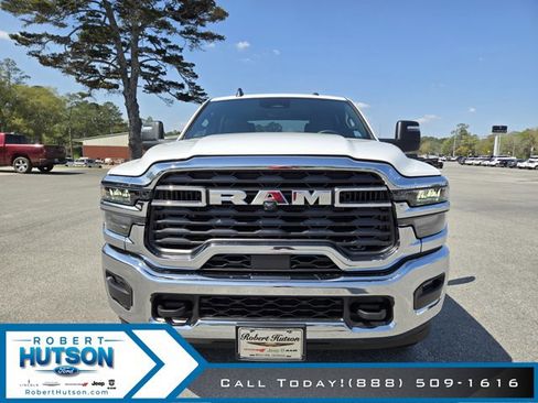 New 2026 RAM 2500 Tradesman image 3