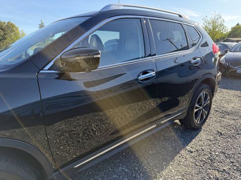 Used 2017 Nissan Rogue SL w/ SL Premium Package AWD/4WD image 11