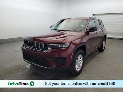 Used 2023 Jeep Grand Cherokee Laredo