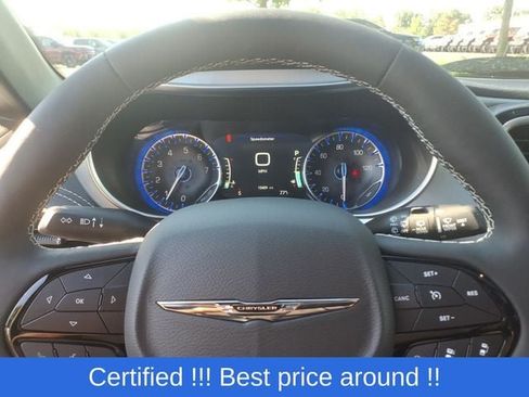 Used 2026 Chrysler Pacifica Limited w/ S Appearance Package AWD/4WD image 19