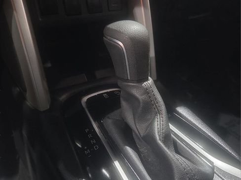 Certified 2024 Toyota Corolla Cross LE w/ Moonroof Package image 26