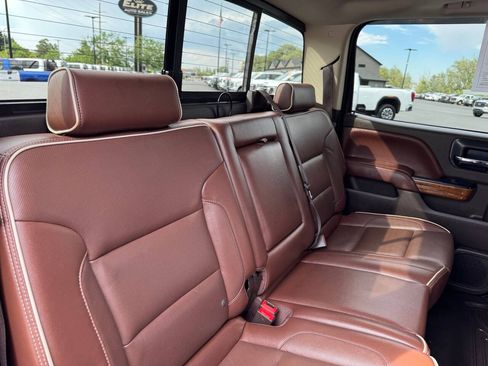 Used 2016 Chevrolet Silverado 2500 High Country w/ Duramax Plus Package AWD/4WD image 33