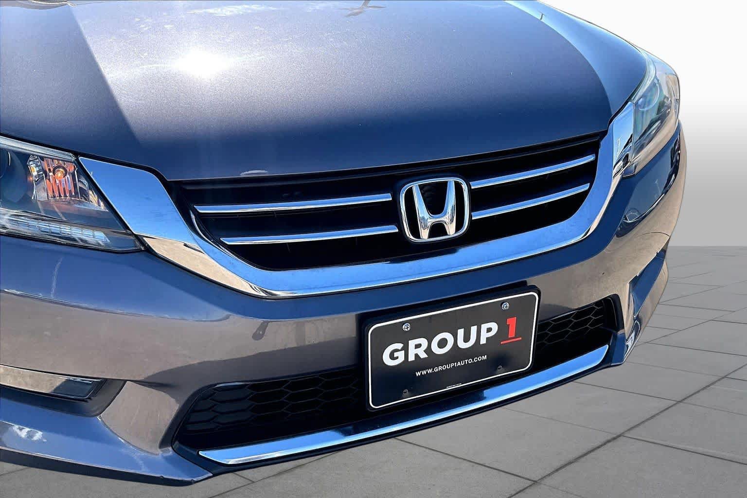 Used 2015 Honda Accord Sport image 30