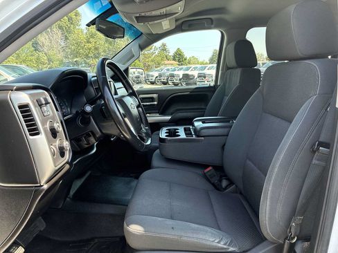 Used 2018 Chevrolet Silverado 1500 LT w/ LT Fleet Convenience Package AWD/4WD image 13
