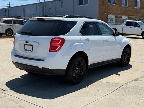 Used 2017 Chevrolet Equinox LT w/ Sport Edition FWD image 6