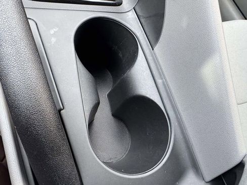 Certified 2025 Hyundai Elantra Sport image 30