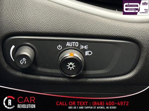 Used 2023 Chevrolet Malibu LT image 58