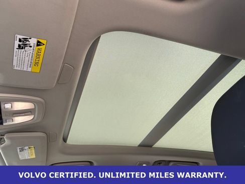 Certified 2025 Volvo XC90 B6 Plus AWD/4WD image 31