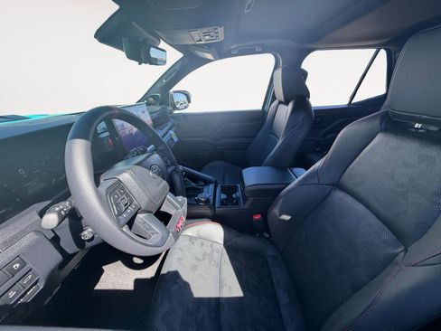 New 2026 Toyota 4Runner TRD Pro AWD/4WD image 9