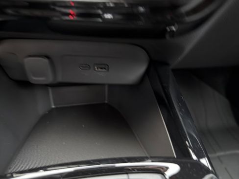 New 2026 Chevrolet Trax LT image 23