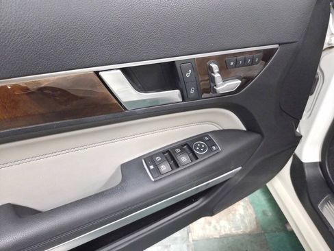 Used 2014 Mercedes-Benz E 350 Cabriolet image 40