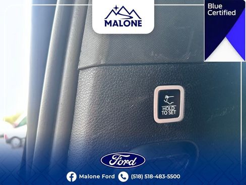 Used 2022 Jeep Wagoneer Series II AWD/4WD image 49