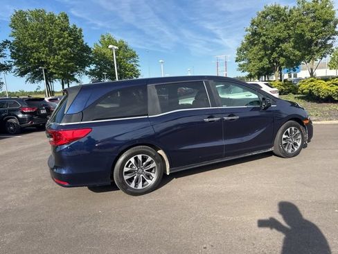 Used 2022 Honda Odyssey EX-L image 11