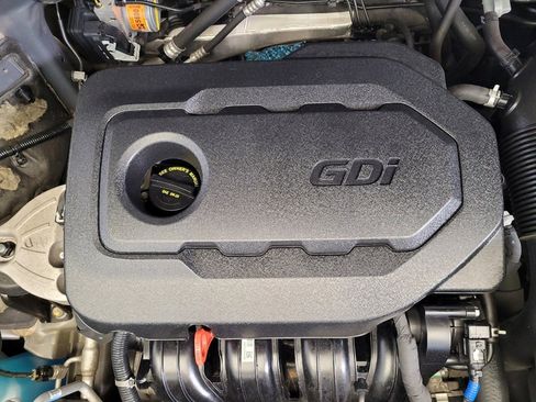 Used 2019 Hyundai Santa Fe SE FWD image 30