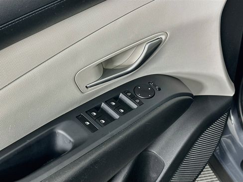 Used 2025 Hyundai Tucson SEL FWD image 15