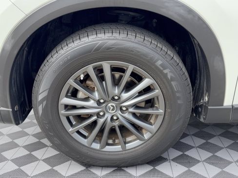 Used 2019 MAZDA CX-5 Touring FWD image 13