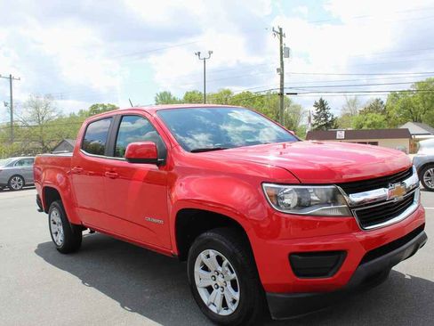 Used 2018 Chevrolet Colorado LT image 3