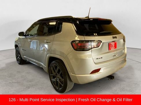 Used 2024 Jeep Compass Limited w/ High Altitude Package image 3