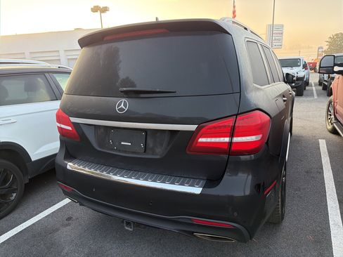 Used 2017 Mercedes-Benz GLS 550 4MATIC image 6