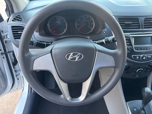 Used 2017 Hyundai Accent SE FWD image 15