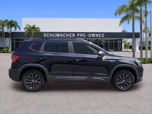Certified 2023 Volkswagen Taos S FWD image 8